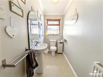 Picture 9